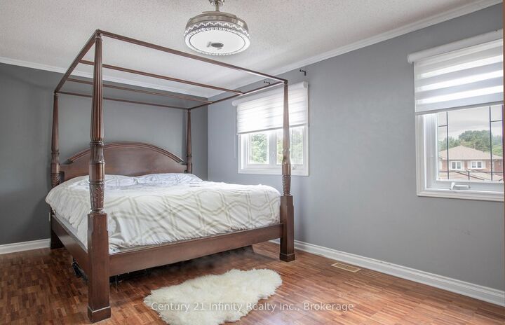 Property Photo: 1144 Thimbleberry Circle ON L1K 2H1