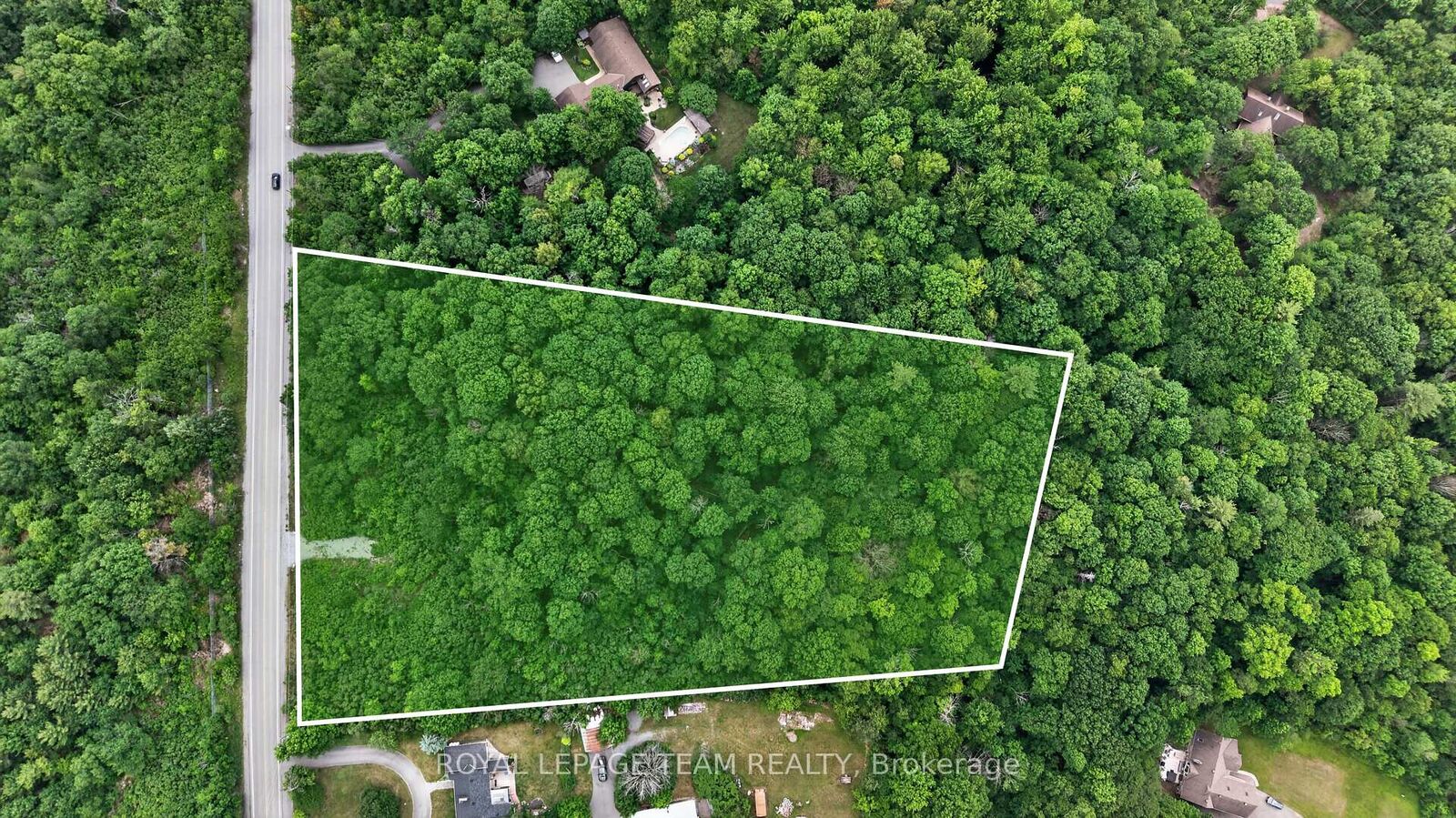 Property Photo:  1391 Huntmar Drive  ON K0A 1L0 
