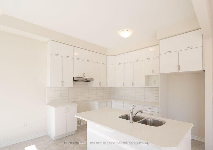 Property Photo: 400 Beechwood Forest Lane ON P1P 1A7