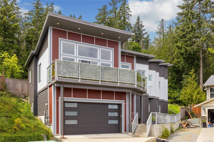 Property Photo: 1584 Adelaide St #9 BC V0R 1R0