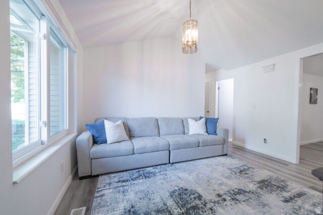 Property Photo: 11332 S Alondra Way UT 84094