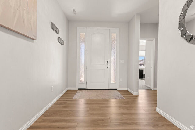 Property Photo:  2418 W 3230 S  UT 84075 