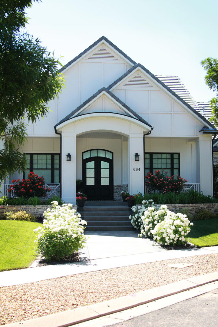 Property Photo: 684 S 990 W UT 84737
