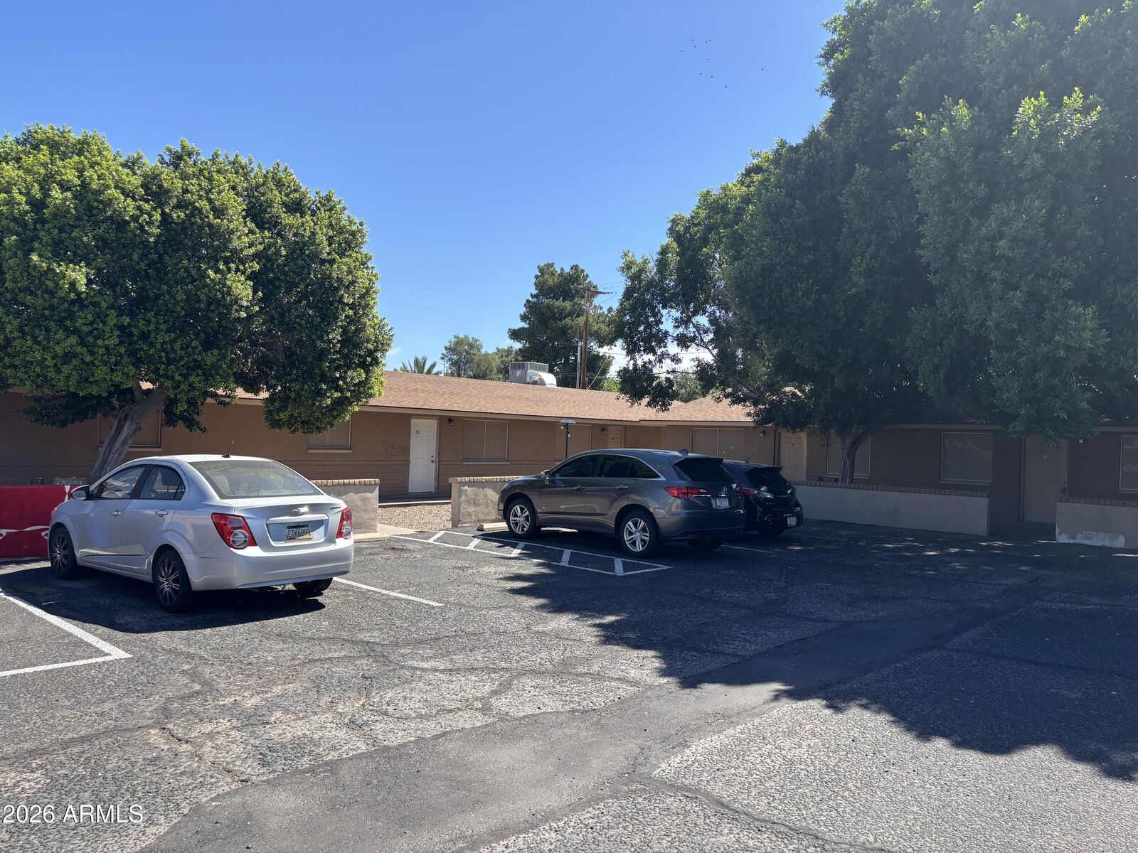 Property Photo:  315 N Horne -- # 315  AZ 85203 
