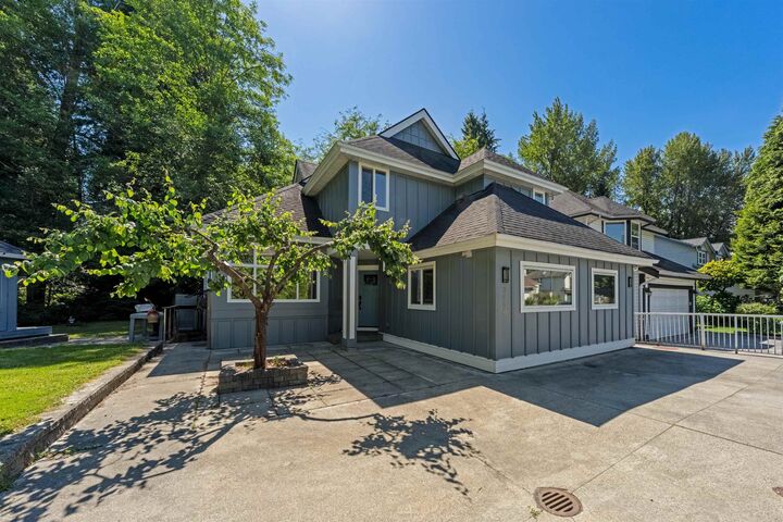3000 Walton Avenue — photo 1