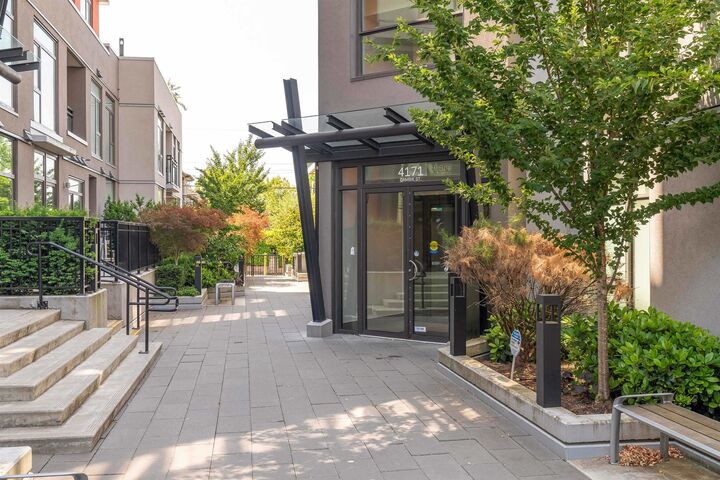 Property Photo: 4171 Cambie Street 403 BC V5Z 2Y2
