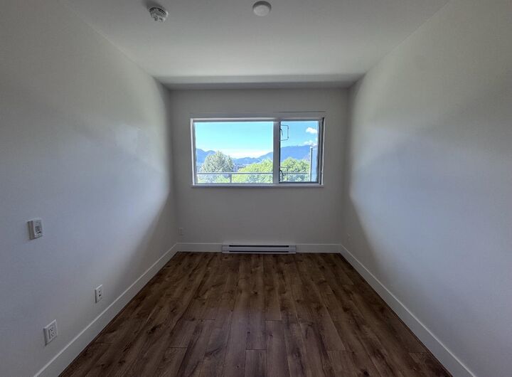Property Photo:  38362 Buckley Avenue 725  BC V8B 0J8 