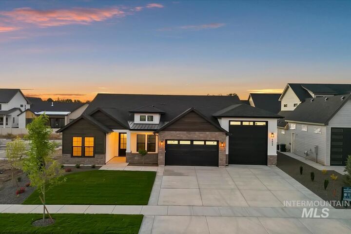 Property Photo: 3454 W Golden Barrel St. ID 83616
