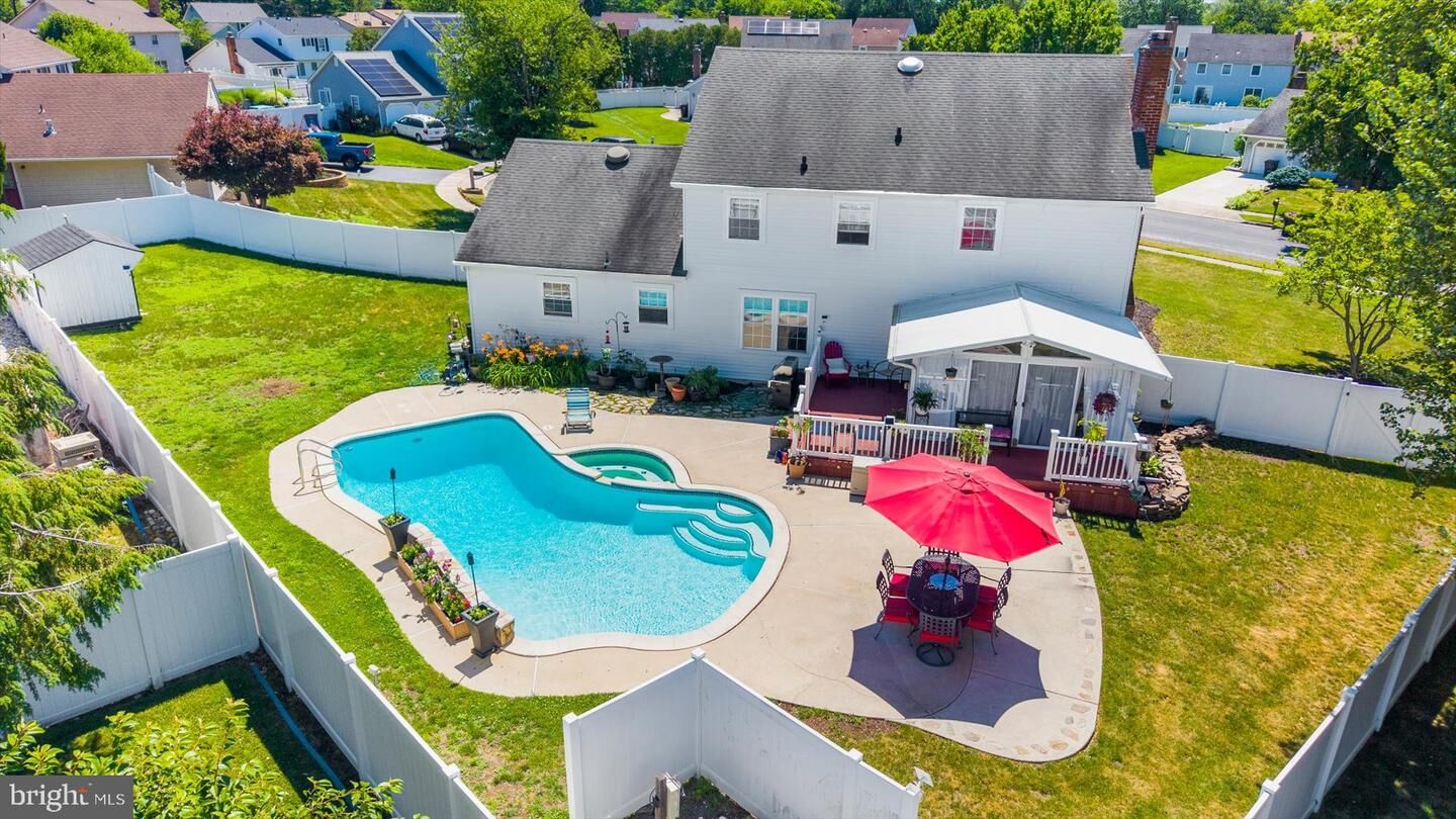 Property Photo:  1 Dorado Court  NJ 08021 