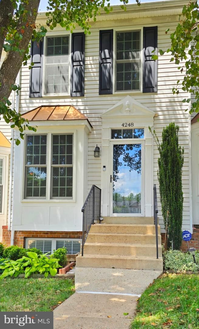 Property Photo:  4248 Ashmere Circle  VA 22025 