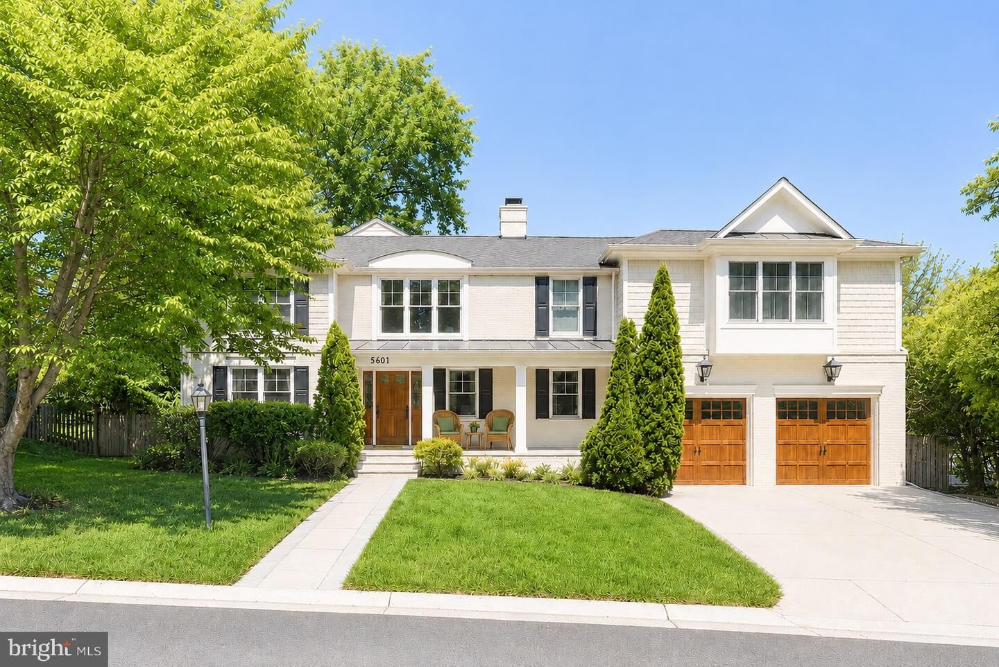 Property Photo:  5601 Vernon Place  MD 20817 