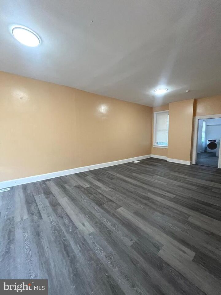 Property Photo:  441 E Strawberry Street  PA 17602 