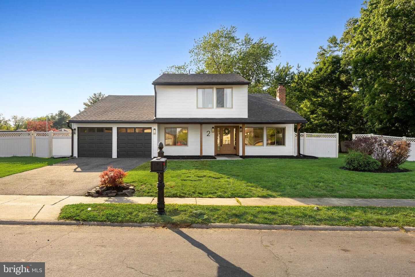 Property Photo:  2 Primrose Drive  NJ 08081 