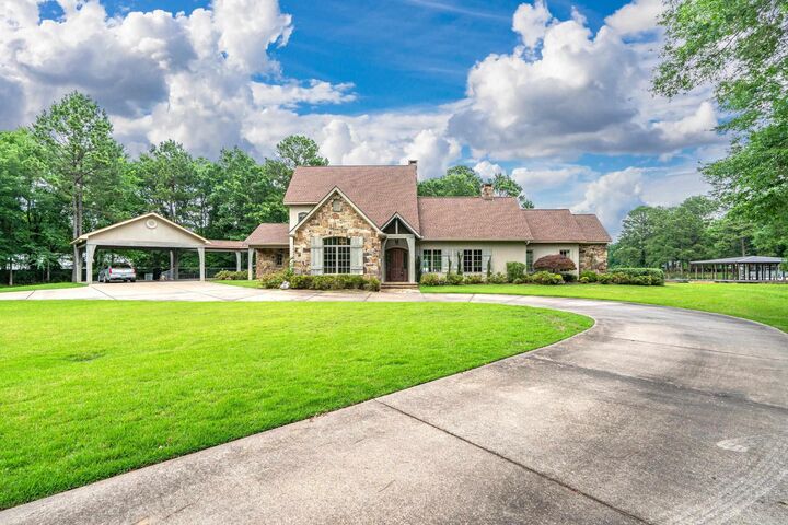 Property Photo:  113 Tyler Cove  AR 71913 
