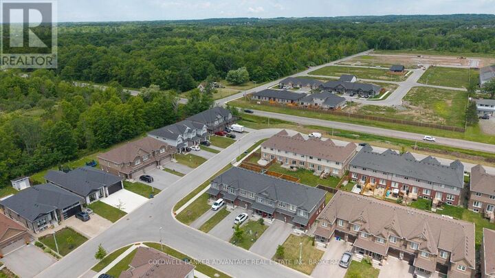 Property Photo:  218 Heron Street  ON L3C 0G7 