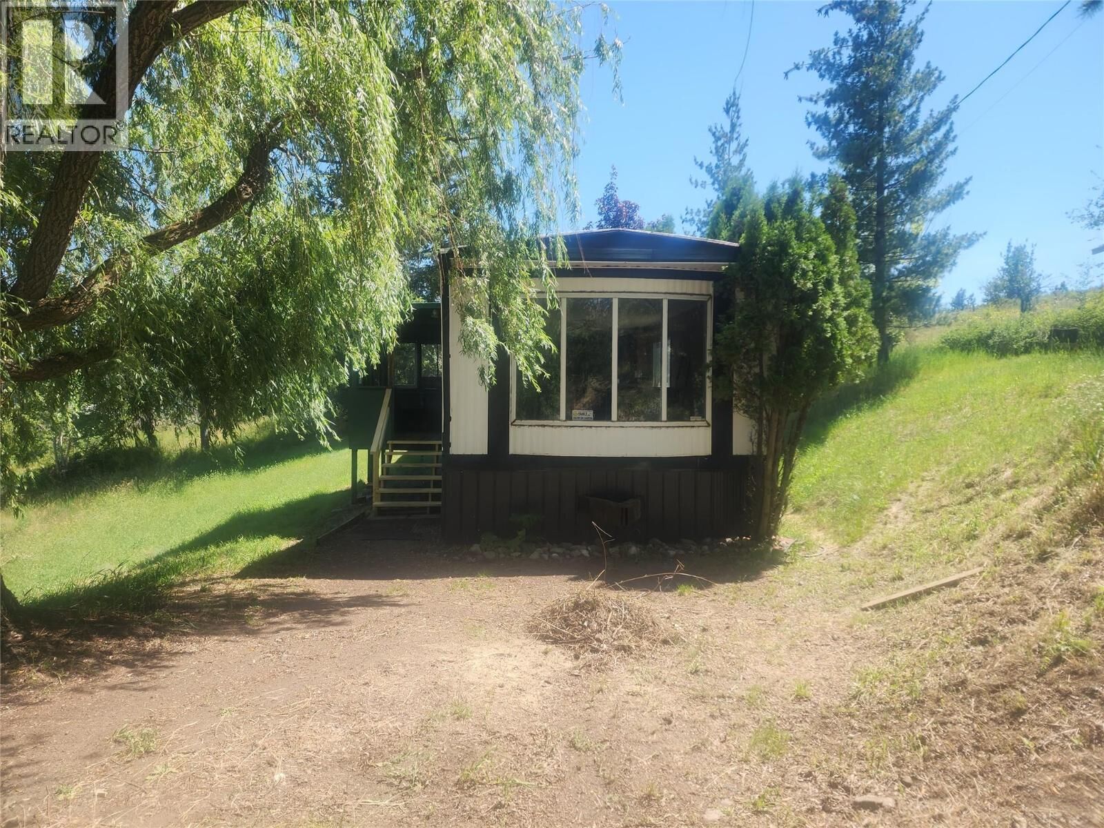 Property Photo:  6105 Sleepy Hollow Road  BC V0H 1H5 