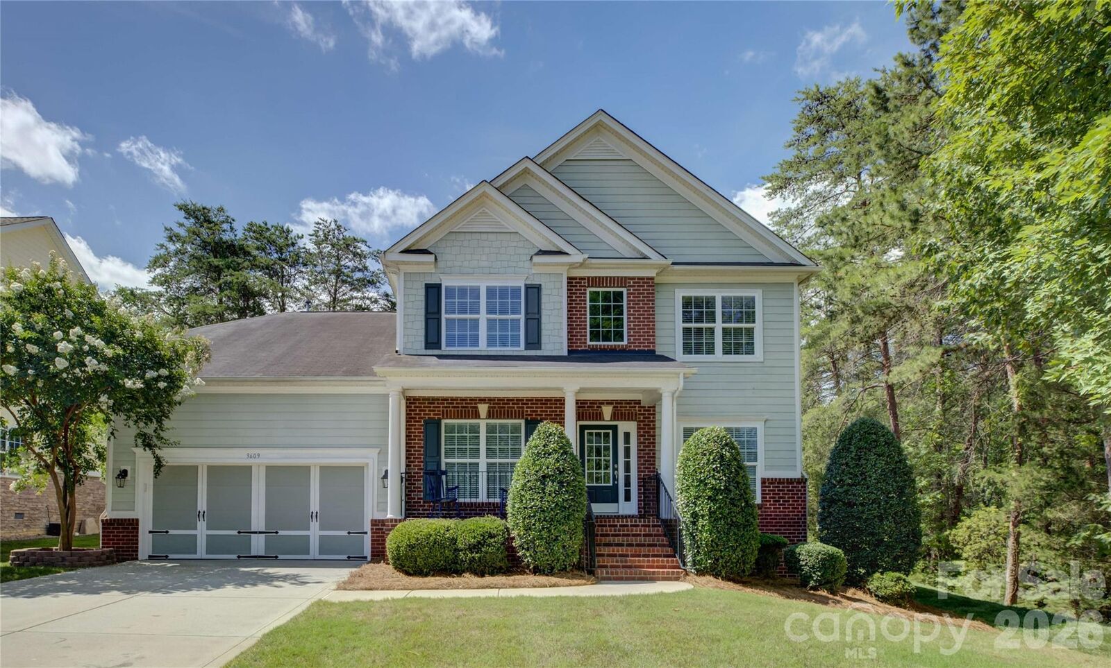 Property Photo:  9609 Spurwig Court  NC 28278 