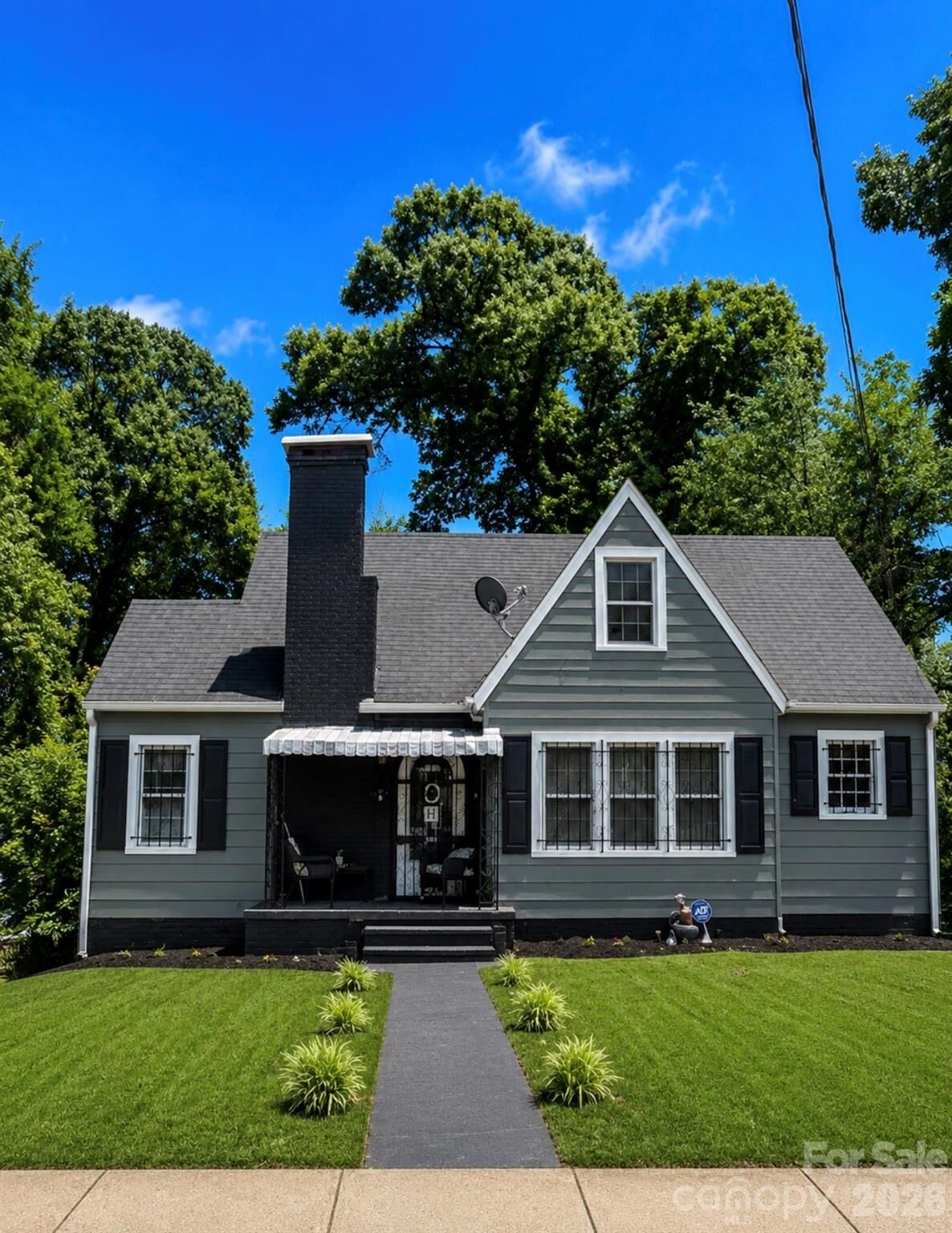 Property Photo: 2918 Rush Avenue NC 28208