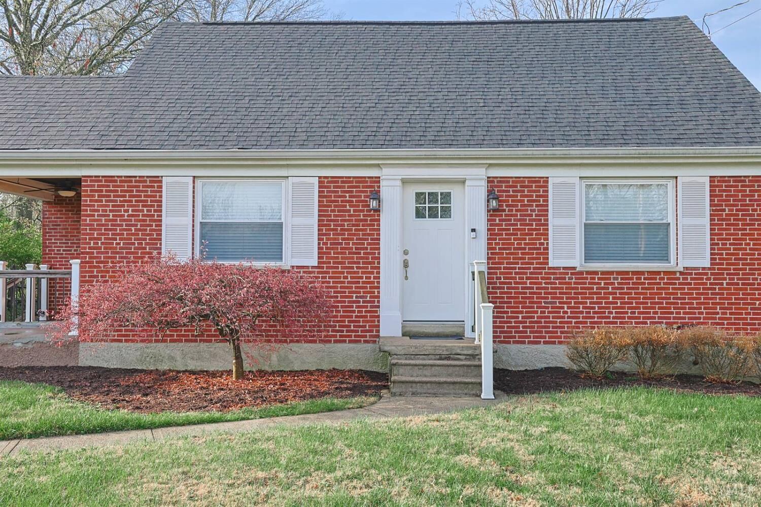 Property Photo:  10019 Zig Zag Road  OH 45242 
