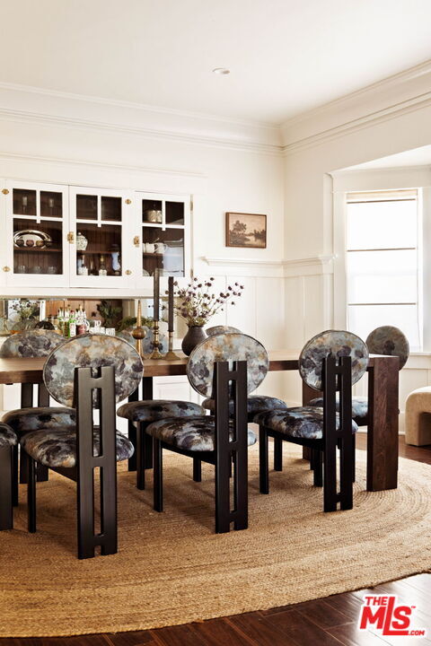 Property Photo:  1419 Rolland Curtis Pl  CA 90062 