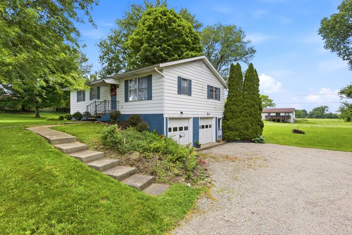 Property Photo: 85 Pleasant Lee Drive OH 43056