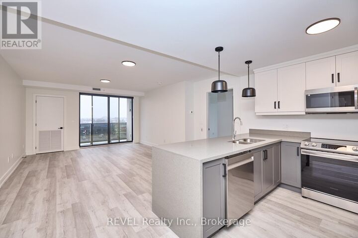 Property Photo: 300B Fourth Avenue 503 ON L2S 0E6