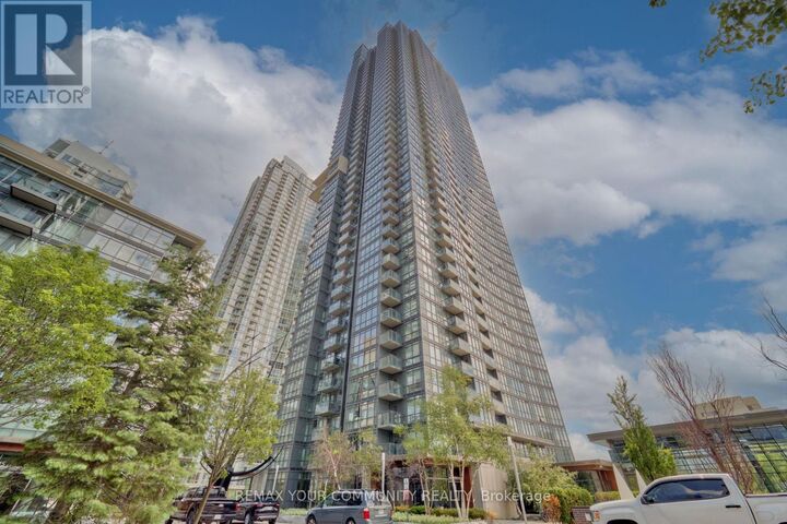 Property Photo: 11 Brunel Court 2809 ON M5V 3Y3