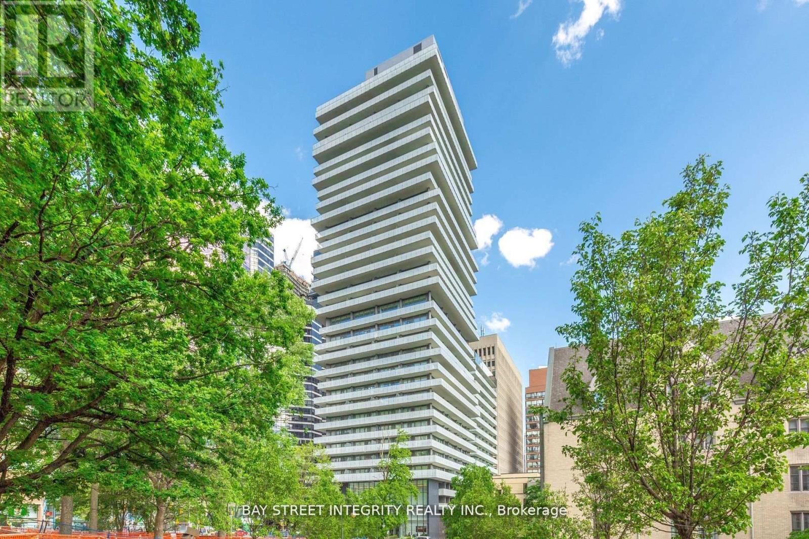 Property Photo:  57 St Joseph Street 1323  ON M5S 0C5 