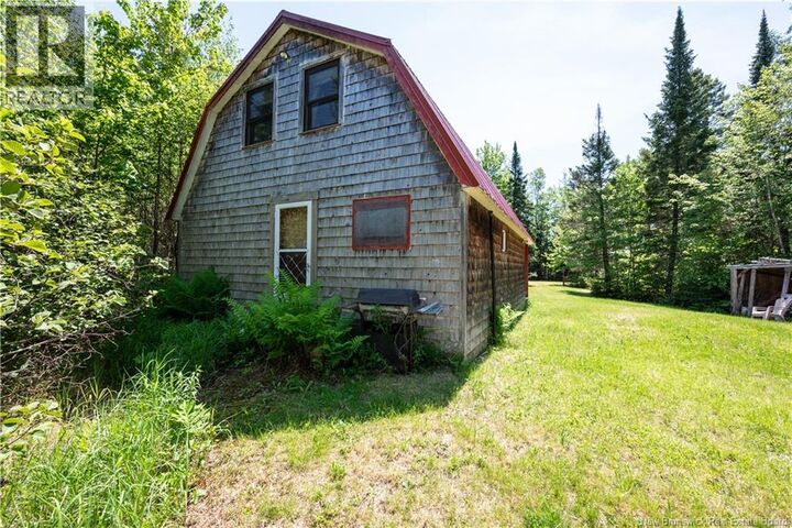 Property Photo:  10 Irven Lane  NB E4C 4J3 