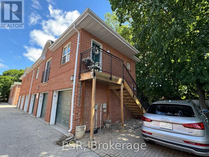 Property Photo:  1361 Bayview Avenue Ch1  ON M4G 3A5 