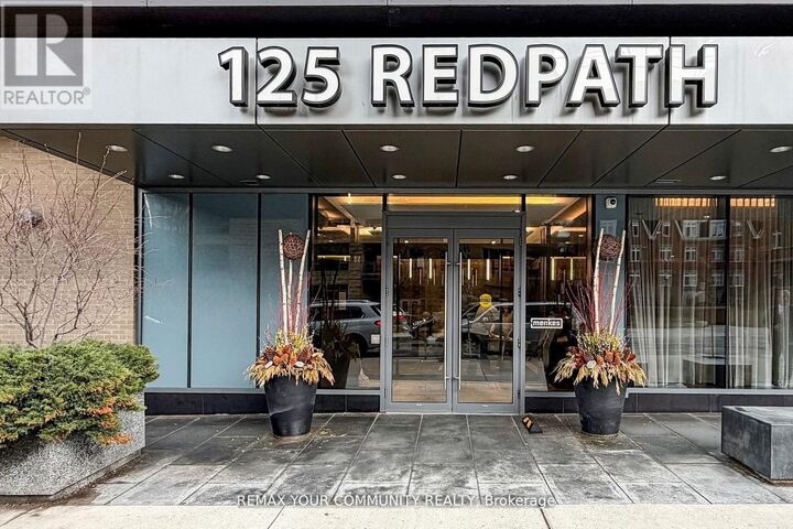 Property Photo:  125 Redpath Avenue 1005  ON M4P 1J5 