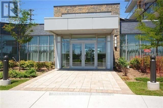 Property Photo:  4633 Glen Erin Drive Ph09  ON L5N 3L3 