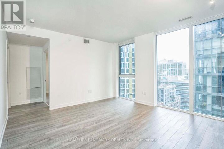 Property Photo:  357 King Street 1208  ON M5V 1K1 