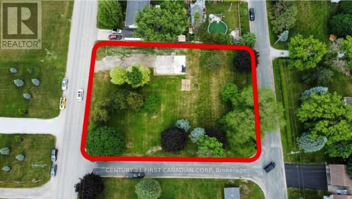 Property Photo:  3877 Lasalle Line  ON N0N 1R0 