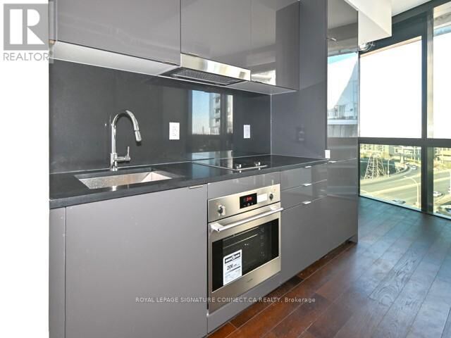 Property Photo:  21 Lawren Harris Square 910  ON M5A 0T4 