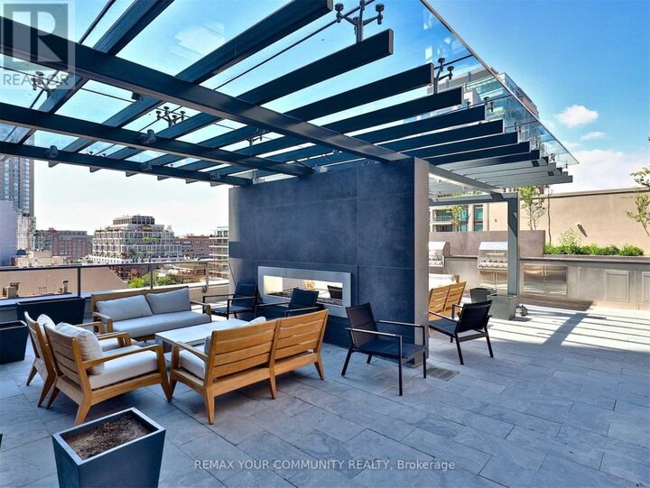 Property Photo:  88 Cumberland Street 203  ON M5R 1A3 