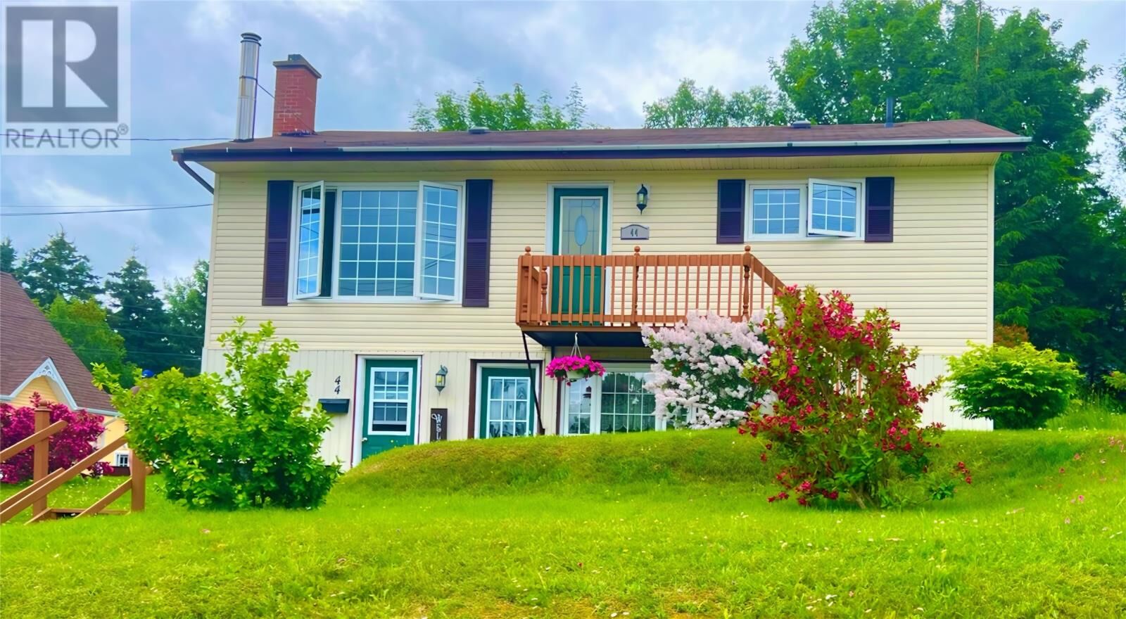 Property Photo:  44 Glenhaven Boulevard  NL A2H 4P6 