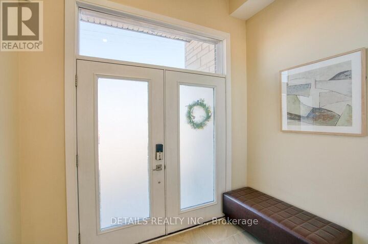 Property Photo: 992 Baseline Road East ON K2C 0A5