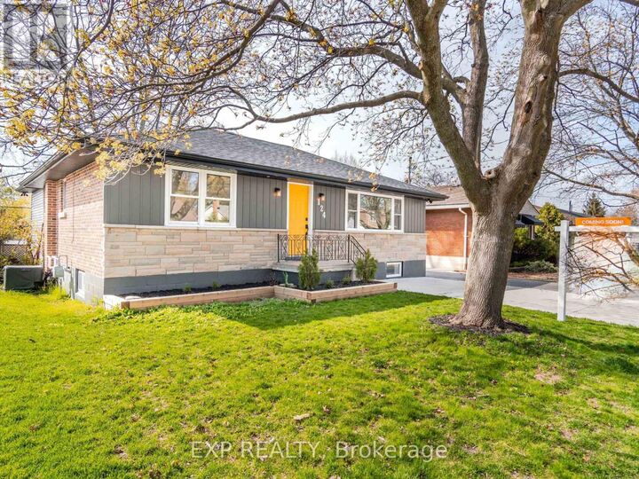 Property Photo:  124 Upper Paradise Road 2  ON L9C 5B8 