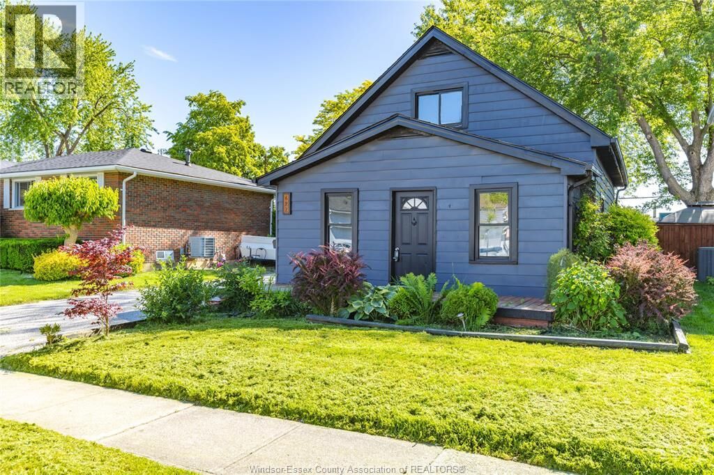Property Photo:  622 Labute Street  ON N8N 2B3 