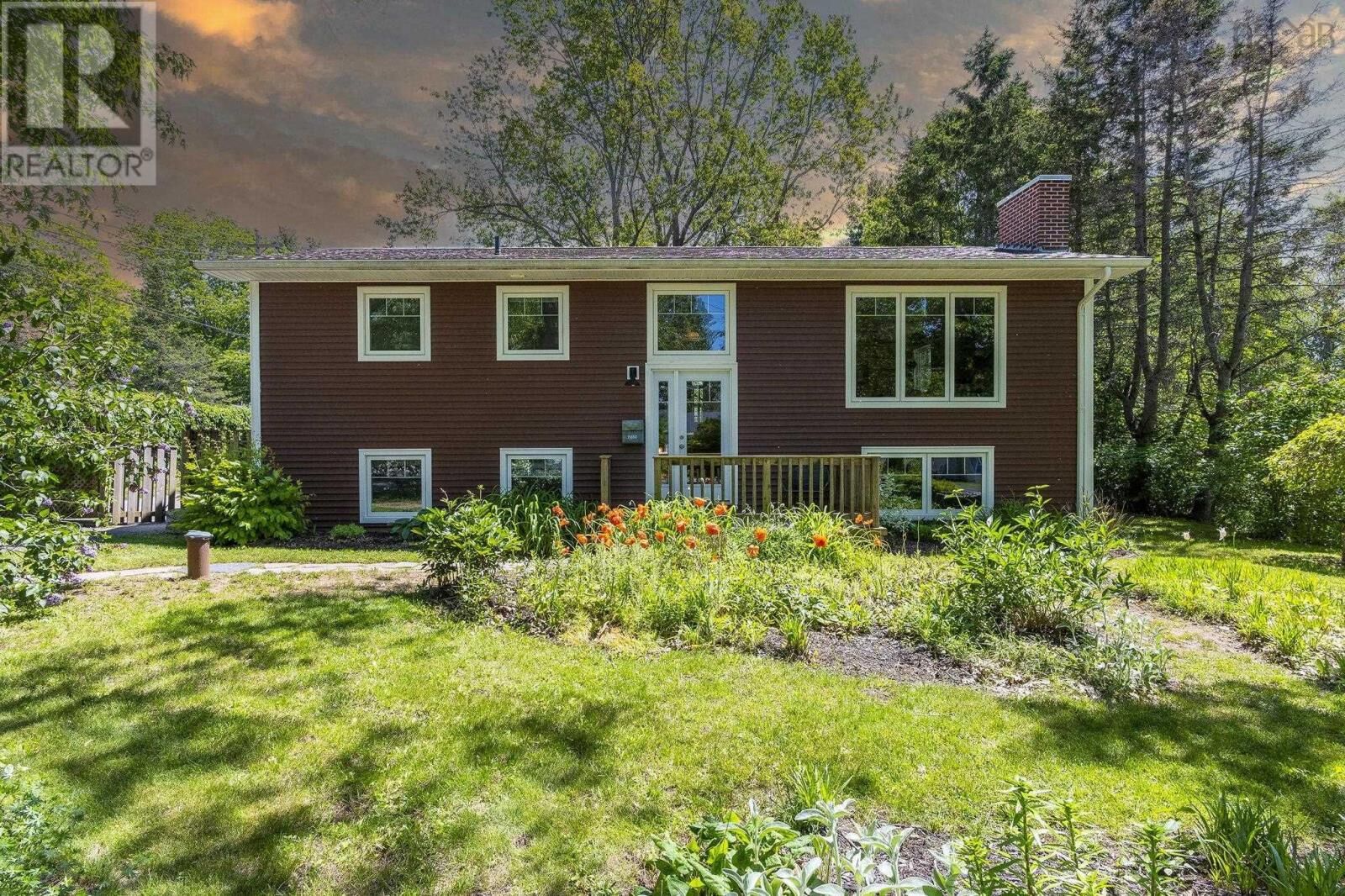 Property Photo:  1017 Scott Drive  NS B4N 4H2 