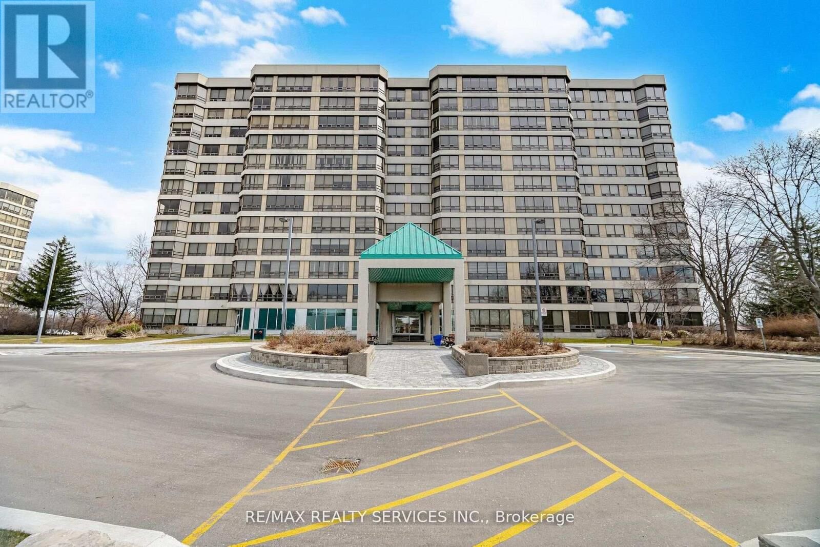 Property Photo:  330 Mill Street South 711  ON L6Y 3V3 