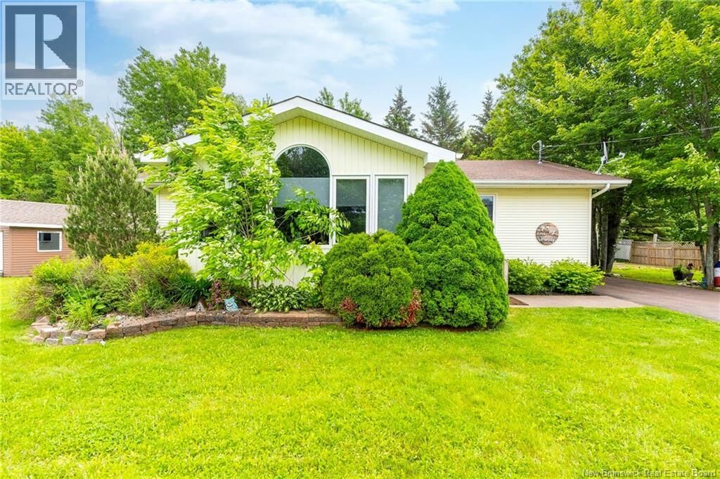 Property Photo:  5 Broussard Street  NB E4N 1N1 