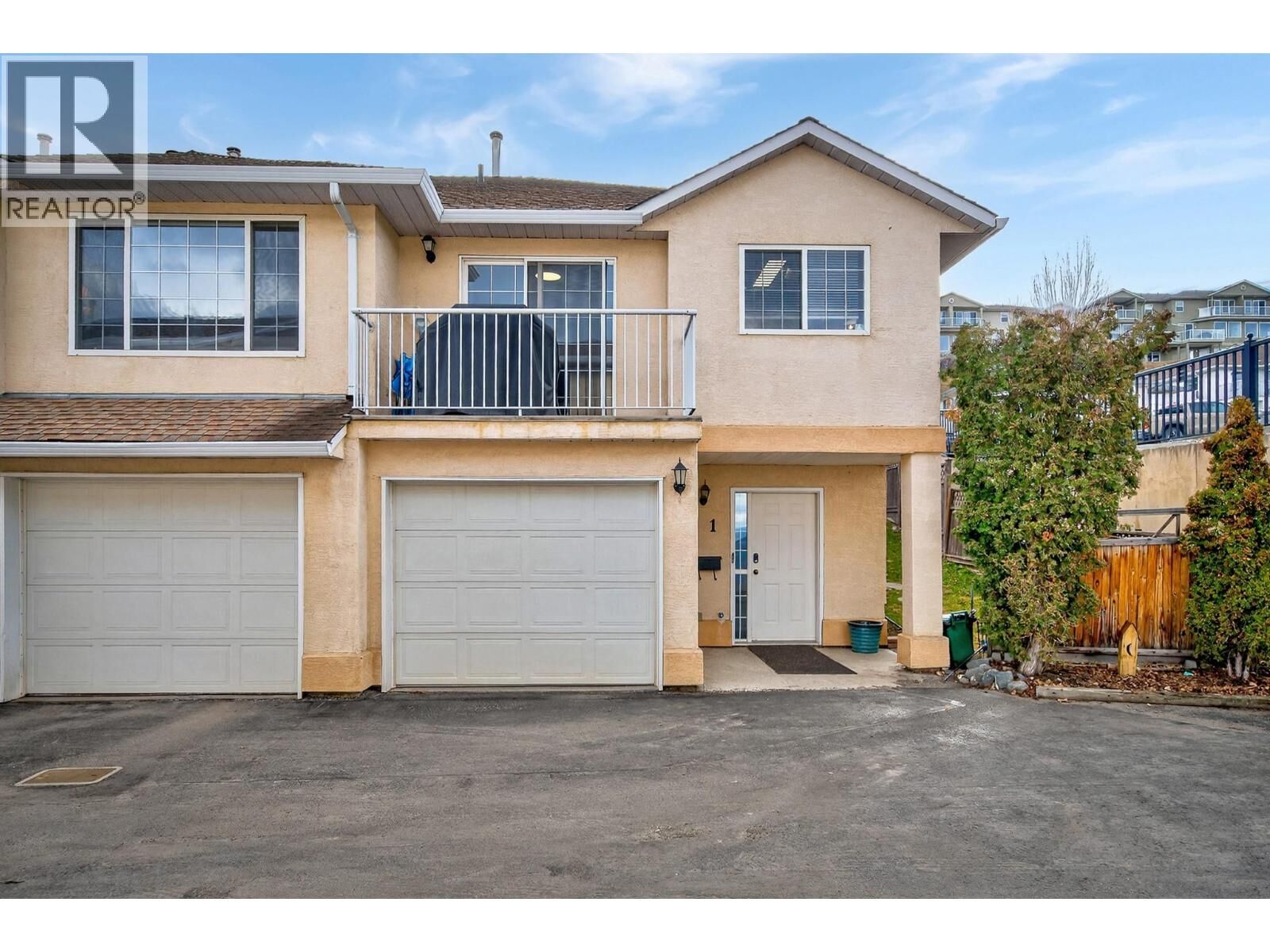 Property Photo: 726 Dunrobin Drive 1 BC V1S 1X3
