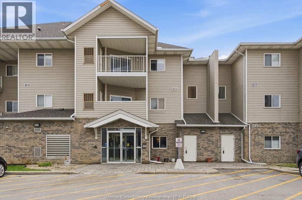 Property Photo: 1390 Lauzon Road 222 ON N8S 3N1