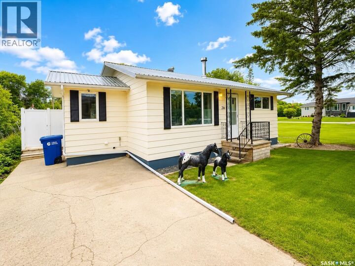 Property Photo:  216 Lorne St.  SK S0G 0Y0 