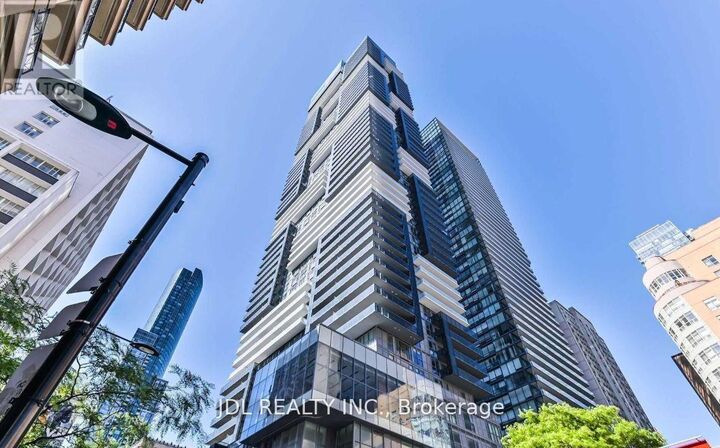 Property Photo:  7 Grenville Street 5102  ON M4Y 0E9 
