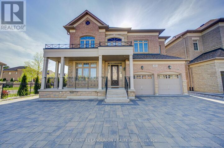 Property Photo: 101 Silver Sterling Crescent ON L4H 4C5