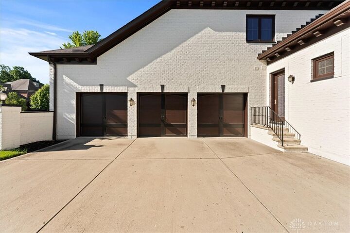 Property Photo: 5369 N Shore Place OH 45040