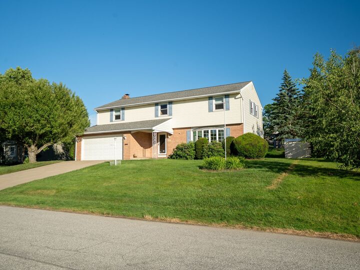 Property Photo:  2431 W 36th Street  PA 16506 